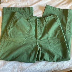 High waisted, wide-leg green pants, size 12